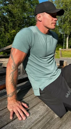 Active Tee Dark*Gavelo Clearance