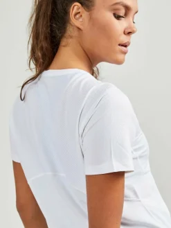 Adv Essence Ss Tee W White*Craft Clearance