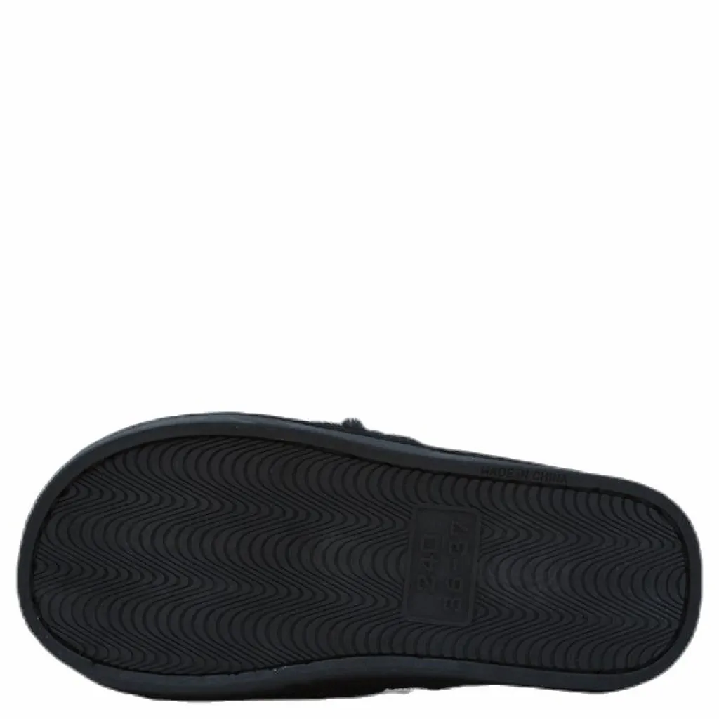 Alie Fluffy Slippers Black*NOUN Hot