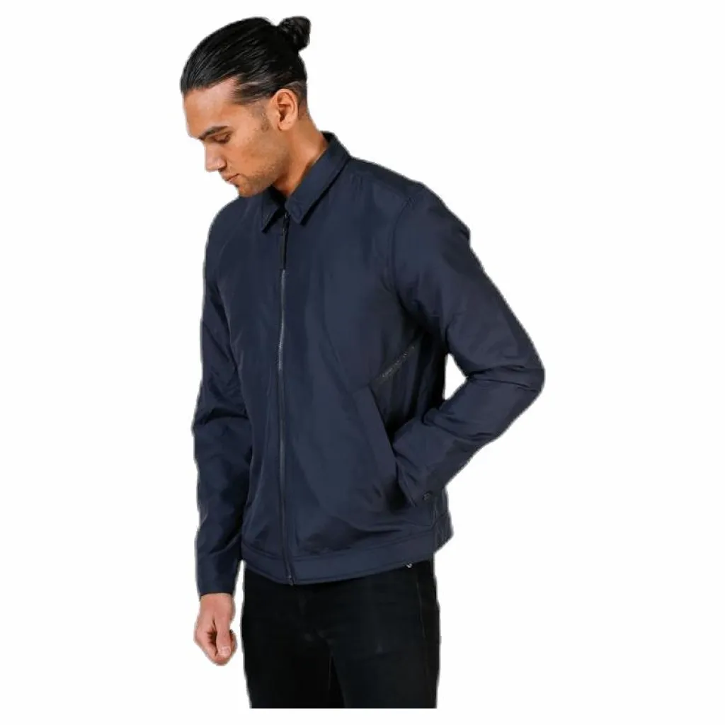 Elvine Anton Blue Online