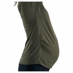 Astra Mama T-shirt Green*BLACC New