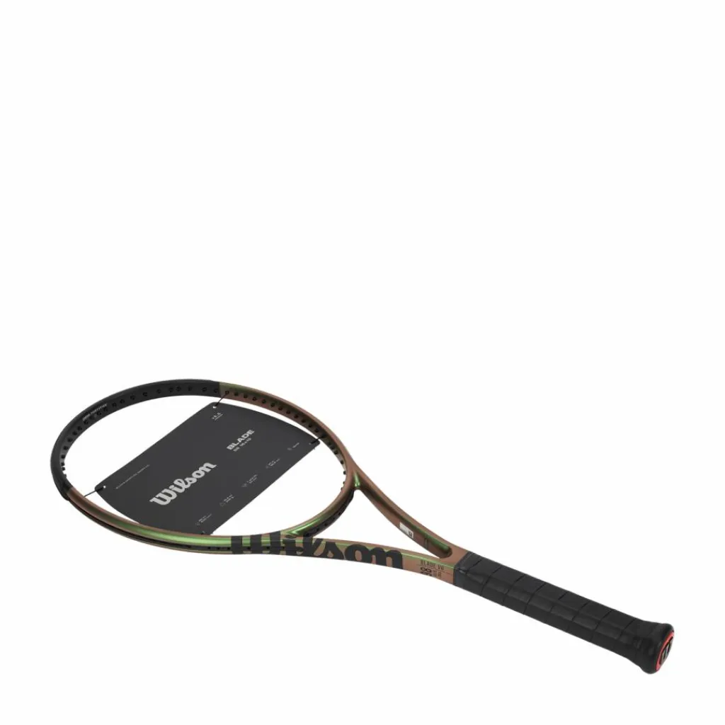 Wilson Blade 98 16x19 V8.0 Clearance