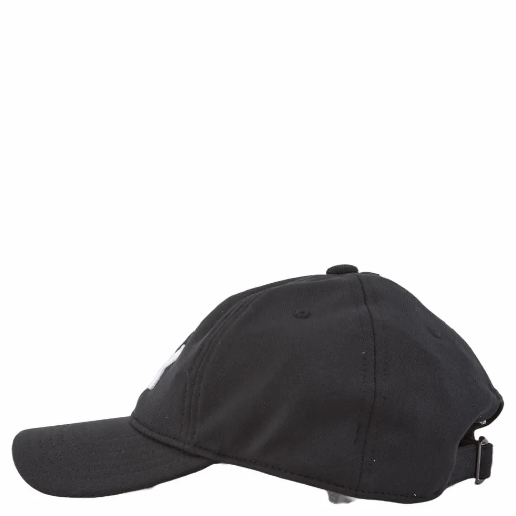 Under Armour Boy's Ua Blitzing Adj Black Svart Discount