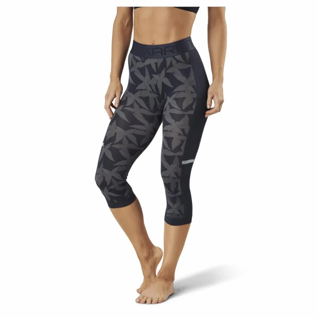 Butterfly Capri Blue*Kari Traa