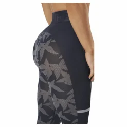 Butterfly Capri Blue*Kari Traa