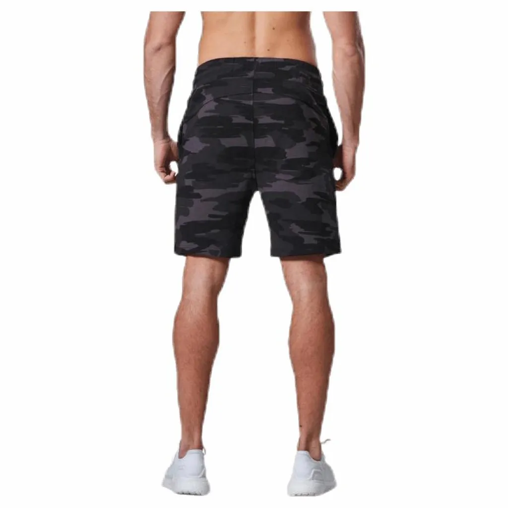 Capture Tech Shorts Patterned*FRONTIER Online