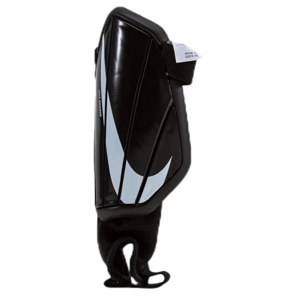 Charge Kids' Soccer Shin Guards BLACK/WHITE/WHITE*Nike Sale