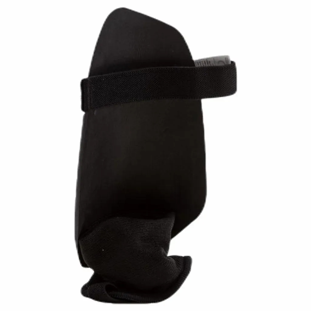 Charge Soccer Shin Guards BLACK/BLACK/WHITE*Nike Hot