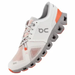 On Cloud X 3 Ivory | Alloy Outlet