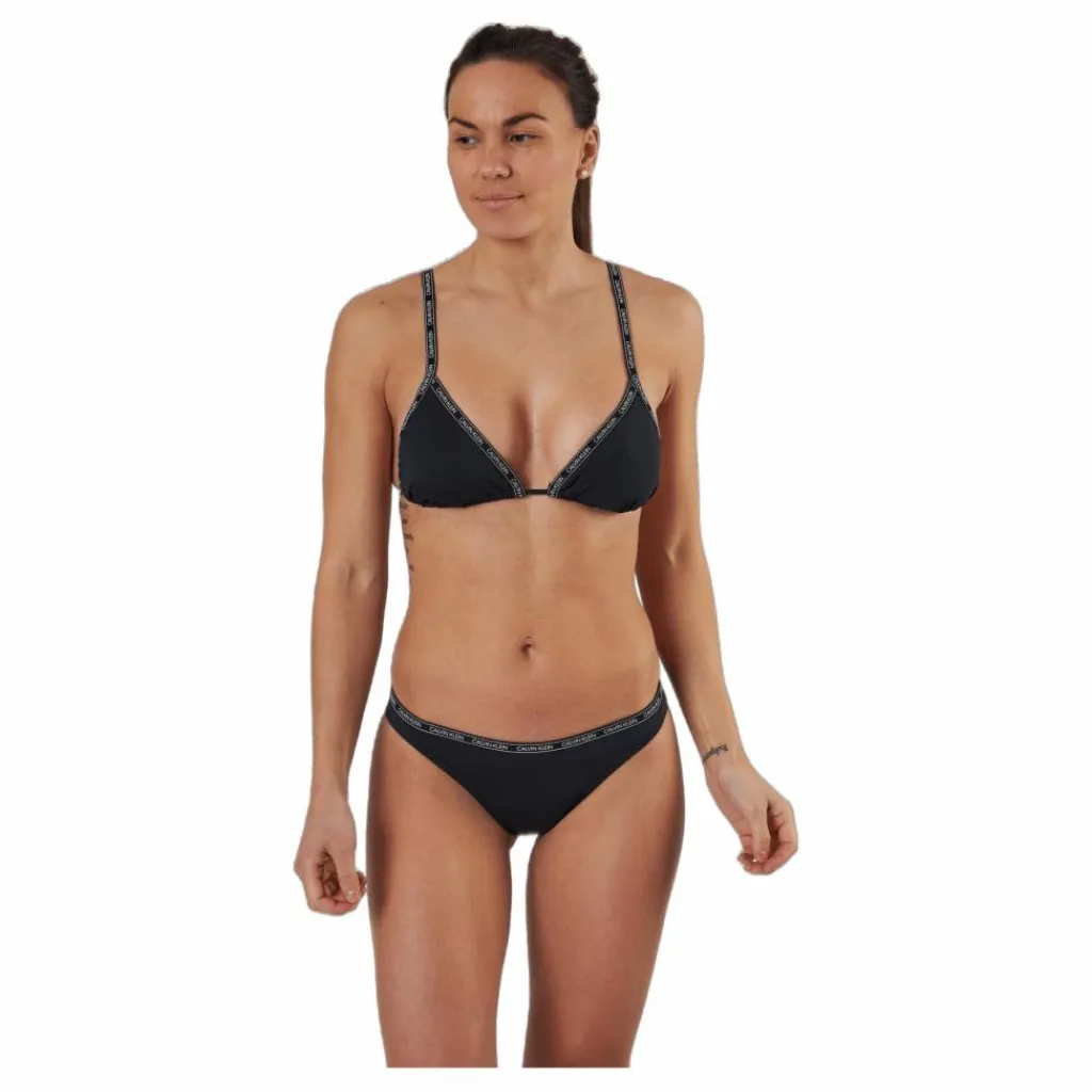 Core Logo Tape Triangle-Rp Black*Calvin Klein Online
