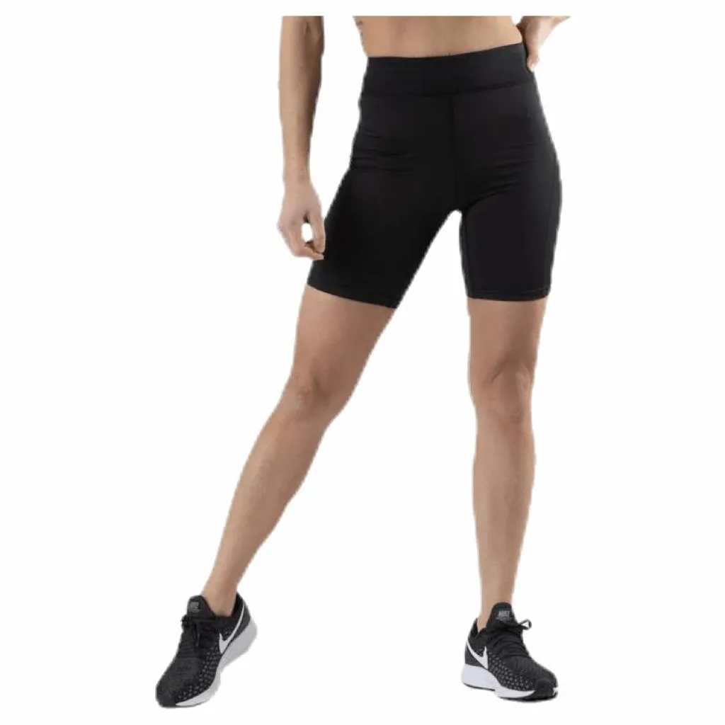 Eris Shorts Black*BLACC