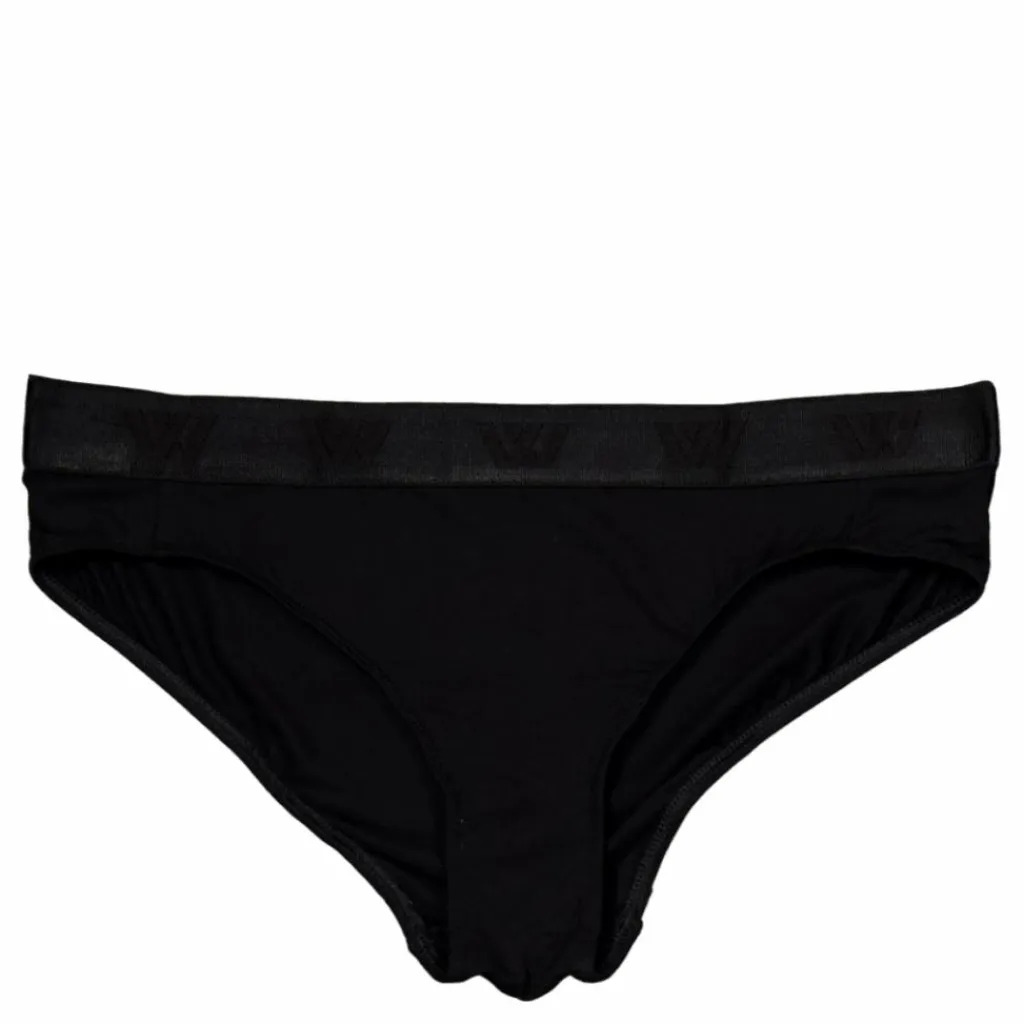 Ess' Cheeky Black*VXV Label Clearance
