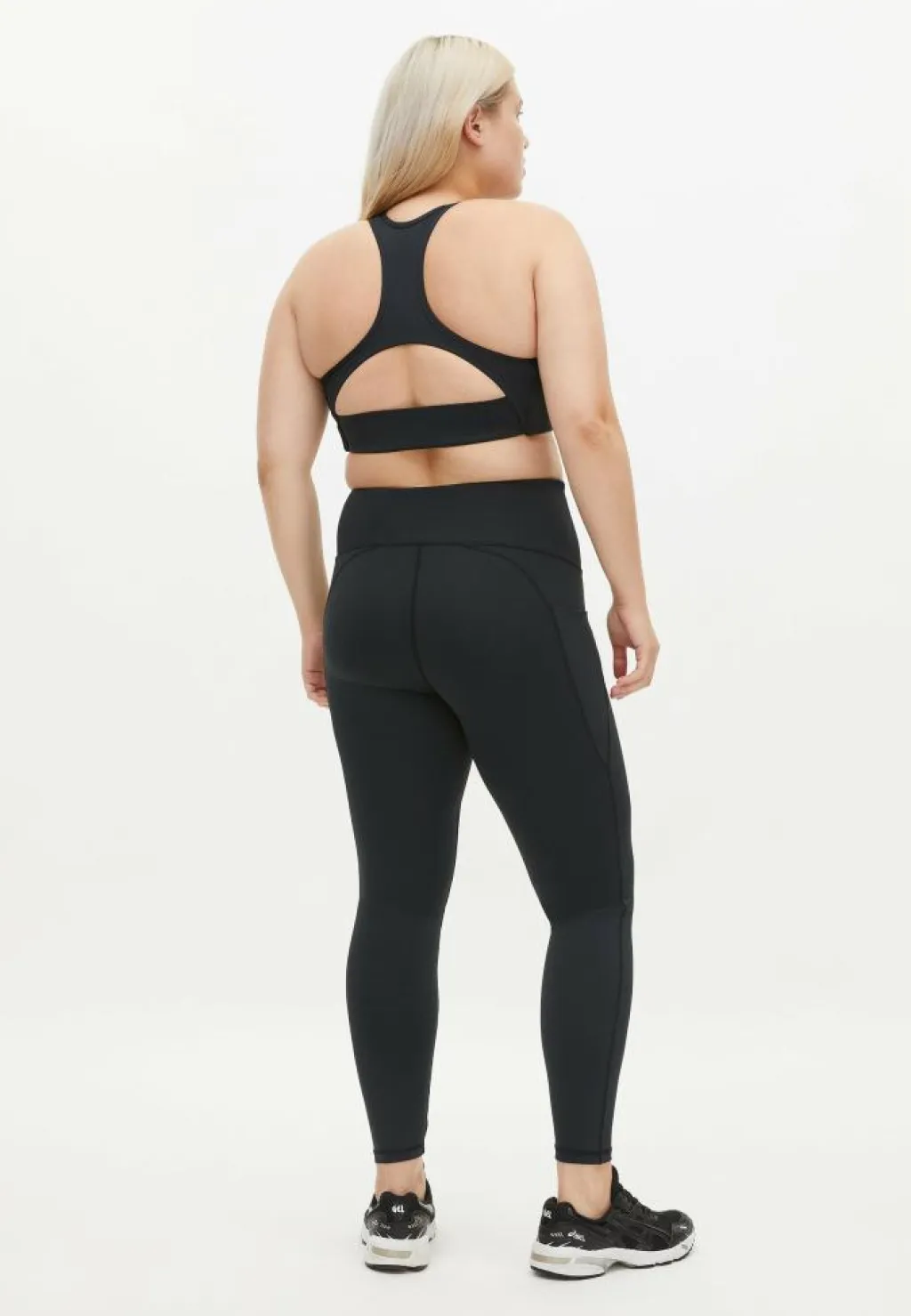 Röhnisch Flattering Curved High Waist T Black Svart Sale