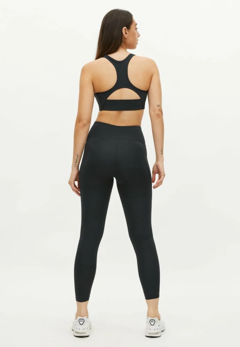 Flattering Sportsbra Black*Röhnisch Discount