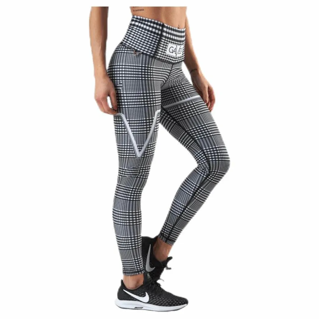 Gavelo GLNCHCK 1 White/Black Vit och Svart
