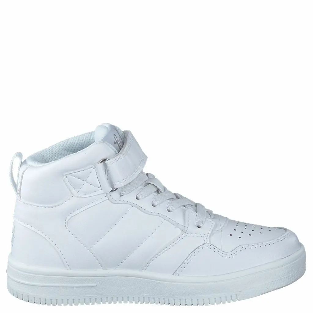 Halli White*Leaf Hot