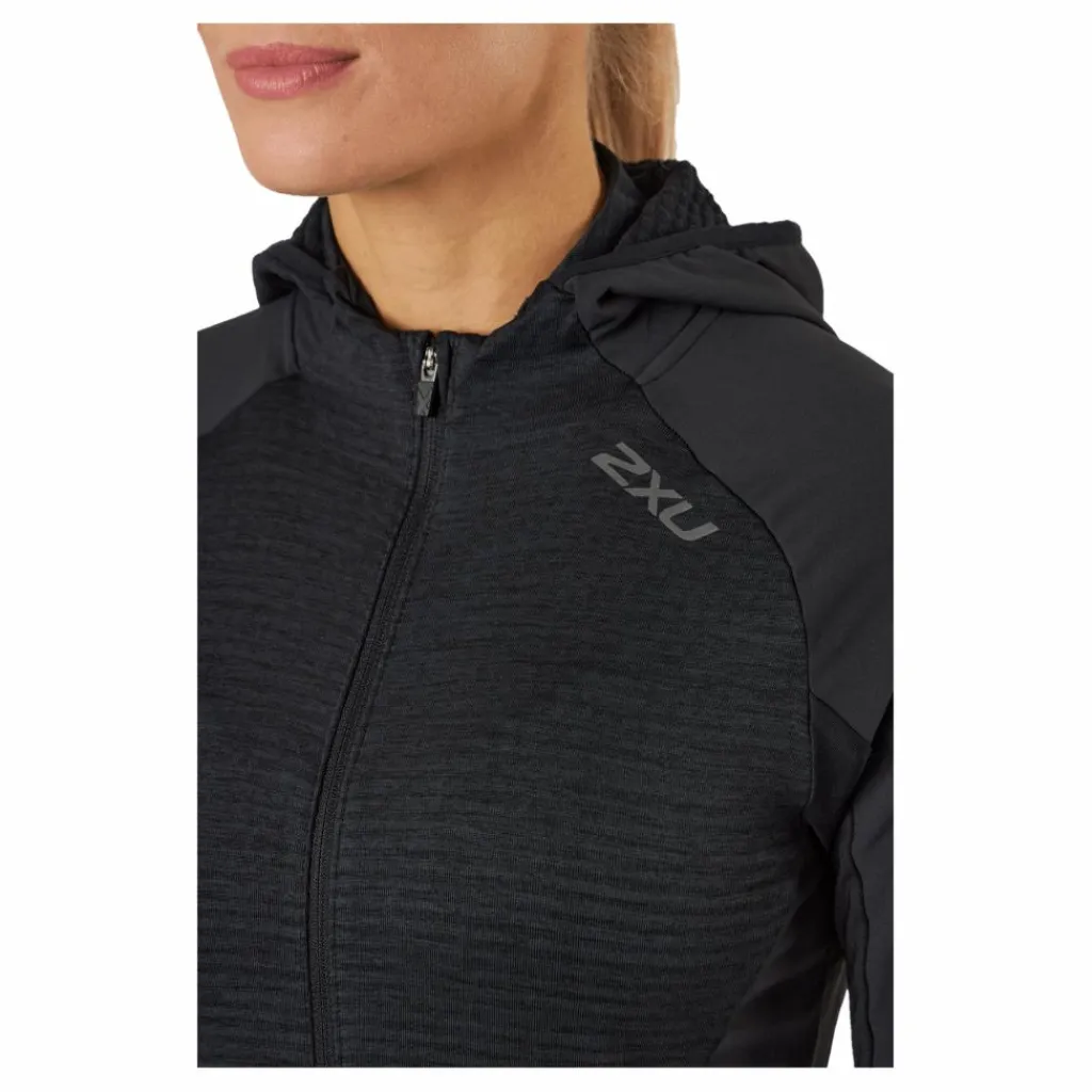 Ignition Shield Hood Mid-lay Black/ Black Reflective*2XU Clearance