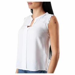Kimmi S/L Top Wvn White*Only Online