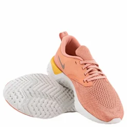 Odyssey React 2 Flyknit Pink*Nike