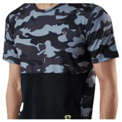 Calvin Klein Perfect Workout SS Tee Patterned/Black Mönstrad och Svart Sale
