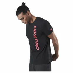 Nike Pro Burnout SS Top Black/Red Svart