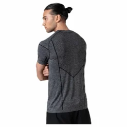Reactive evoKNIT Tee Black*Puma Best