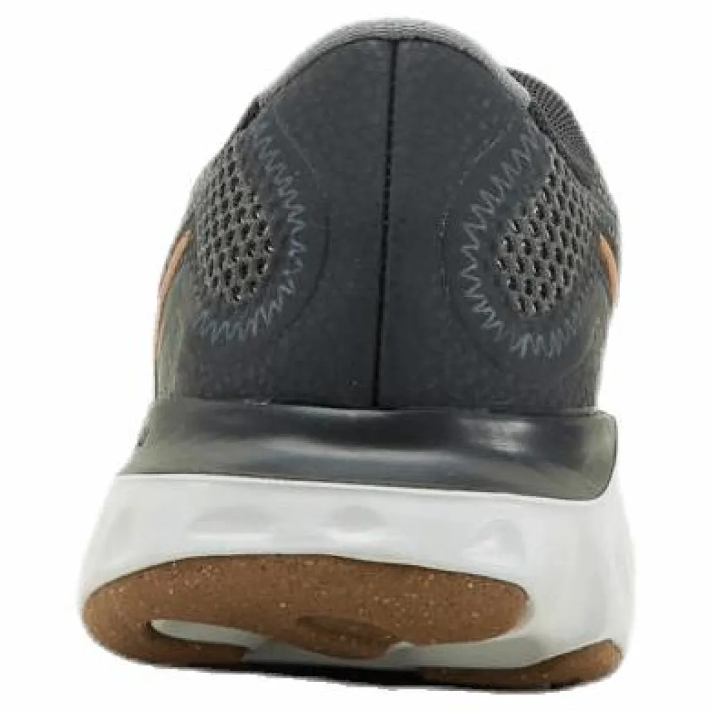 Renew Run GS Big kids Black/Gold*Nike