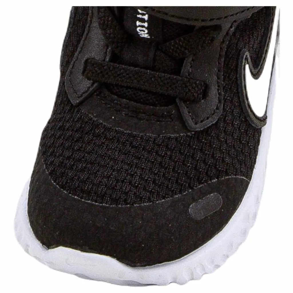 Nike Revolution 5 TD Kids White/Black Svart