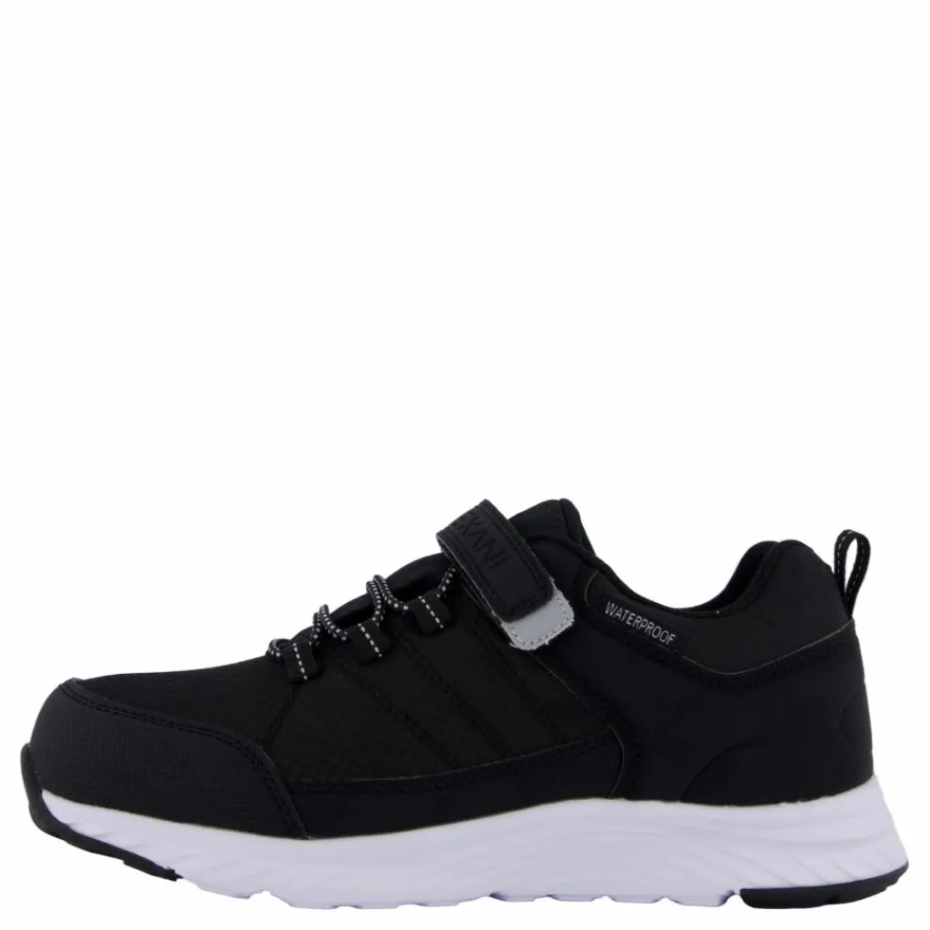 Riley Jr Black/black*Exani Best