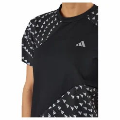 Run It Brand Love T-Shirt Black*adidas Outlet