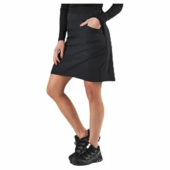 Sanda Skirt II Black*Dobsom Online