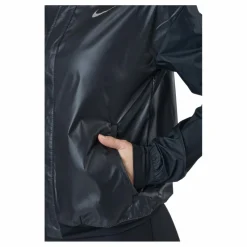 Nike Swoosh Run Women's Running Jacket BLACK/WHITE Svart Hot
