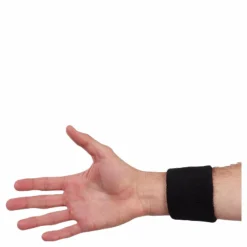 Swoosh Wristband White/Black*Nike EQ Outlet