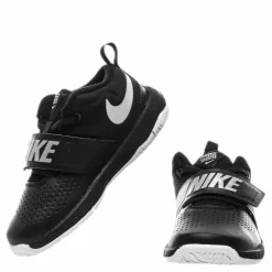 Nike Team Hustle D 8 TD Black Svart New