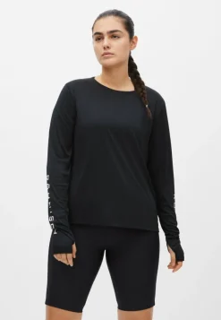 Team Logo Long Sleeve Black*Röhnisch New