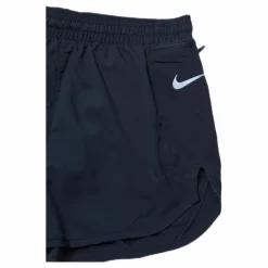 Nike Tempo Luxe 3