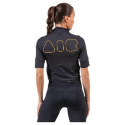 Top SS Future Air Black*Nike Discount