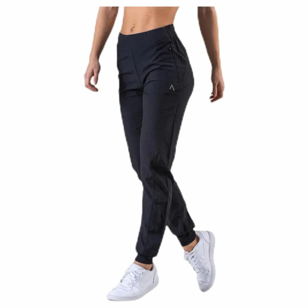 BLACC Tulip ll Black Svart Online
