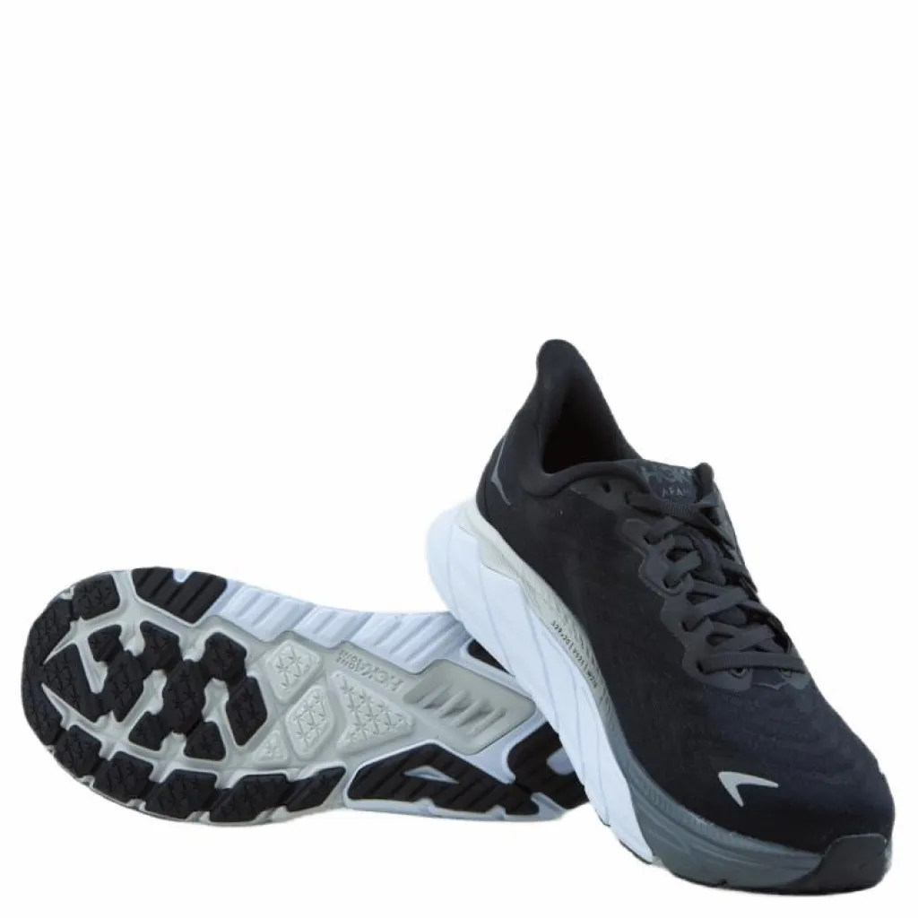 W Arahi 6 Black / White*Hoka Clearance