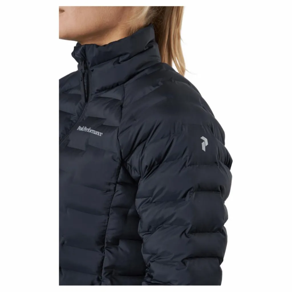 W Argon Light Jacket Black*Peak Performance Hot