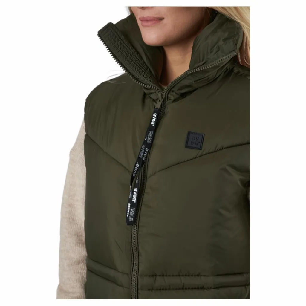 Svea W. Generous Hip Length Vest Dark Army Grön